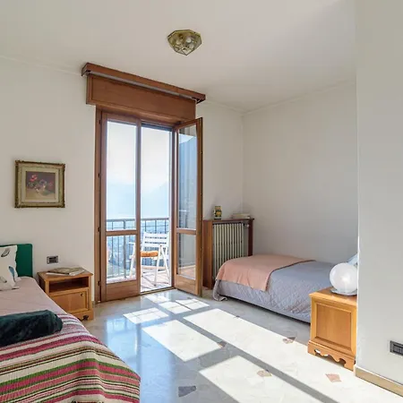Villa Guesthost - View With Private Parking Mandello del Lario
